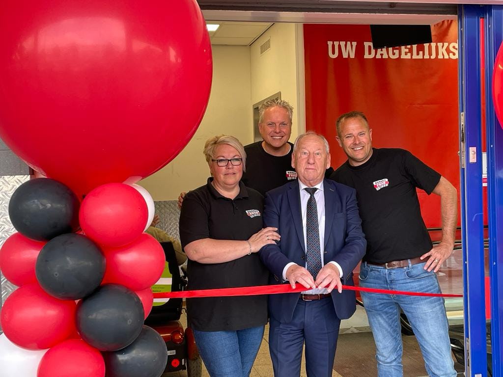 De opening van de winkel in Zeewolde. Foto: Budget Food