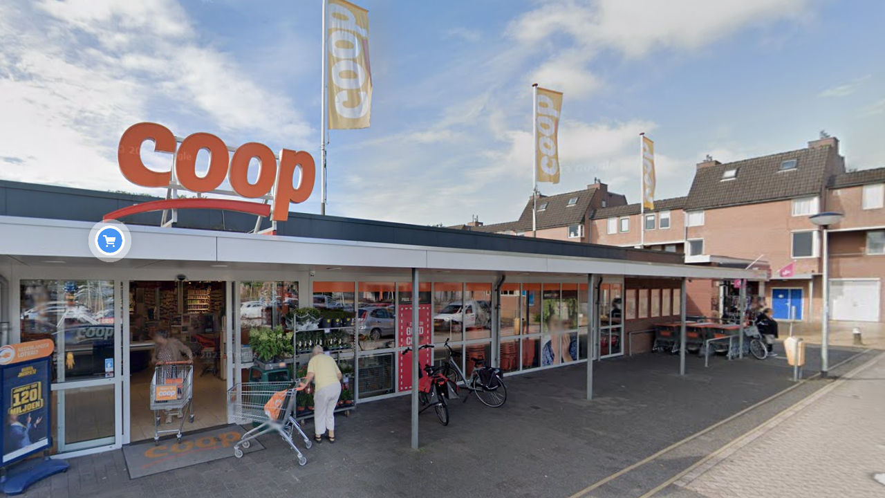 Coop zou, als de plannen doorgaan, naar het nieuwe pand verhuizen. Foto: Google Street View