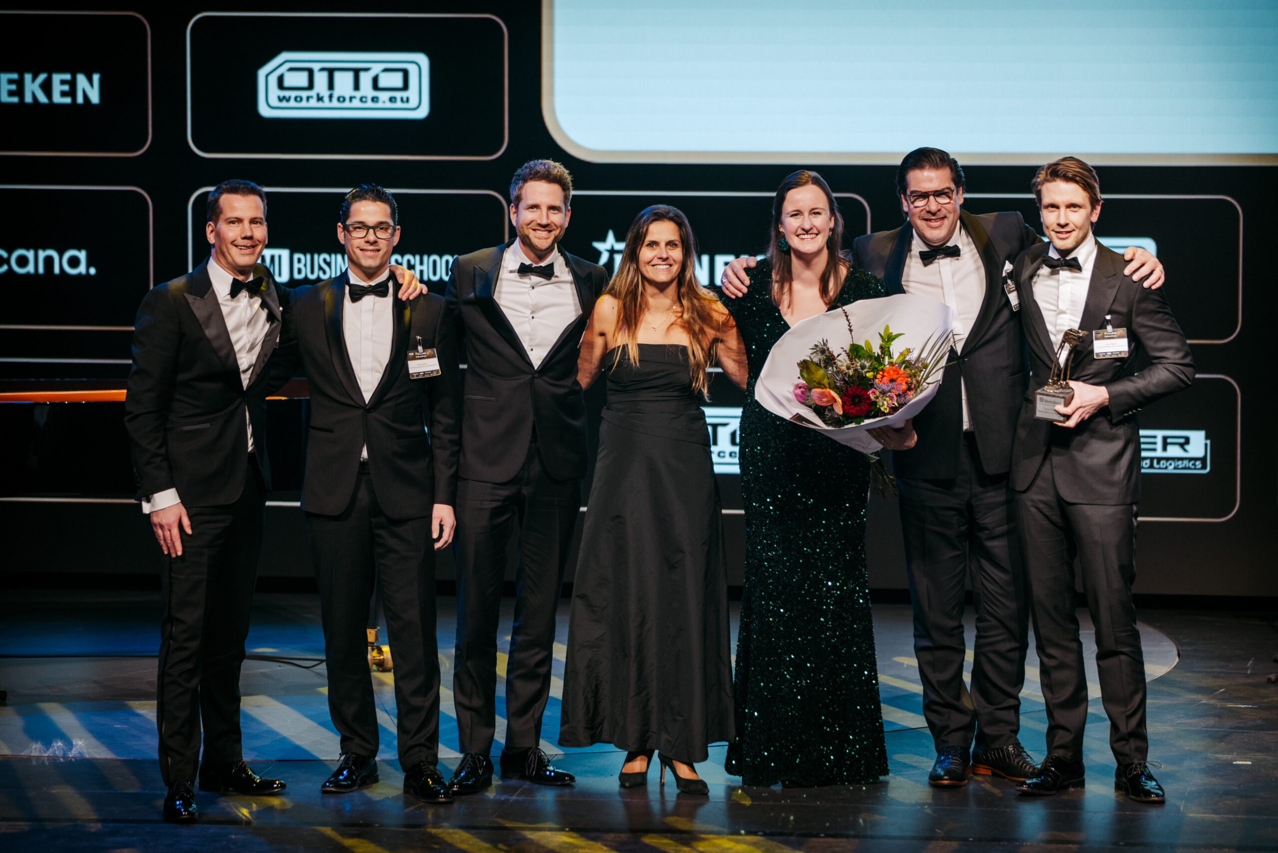 Van links naar rechts: Joris Hendriks, Koos Janssen, Thijs de Vos, Chantal Wouters, Catrien Dix,  Erik Rietveld en Tom Zegers. 