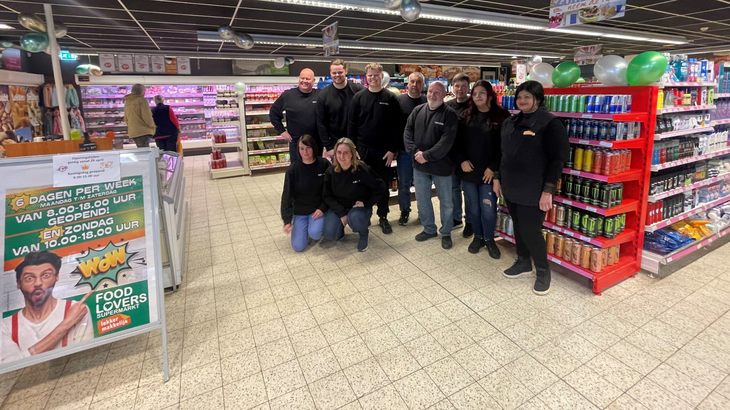 Foodlovers Alphen aan den Rijn. Mark Vriesema staand links. Foto: Distrifood