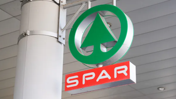 Spar Log Albert Heijn en Jumbo leggen het in merkenlijst af tegen Spar