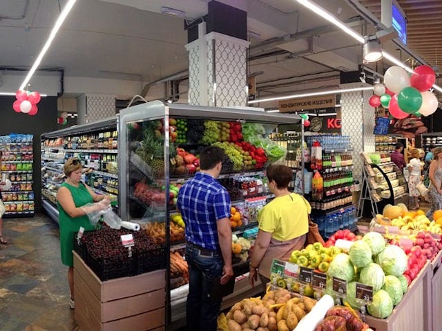 Interieur van een Spar-winkel in Nizjni Novgorod. Foto: Google Street View