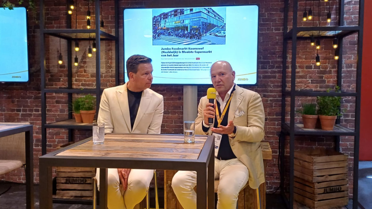 Jumbo-ondernemer Edward Koornneef (rechts) op vastgoedbeurs Provada. Foto: Distrifood