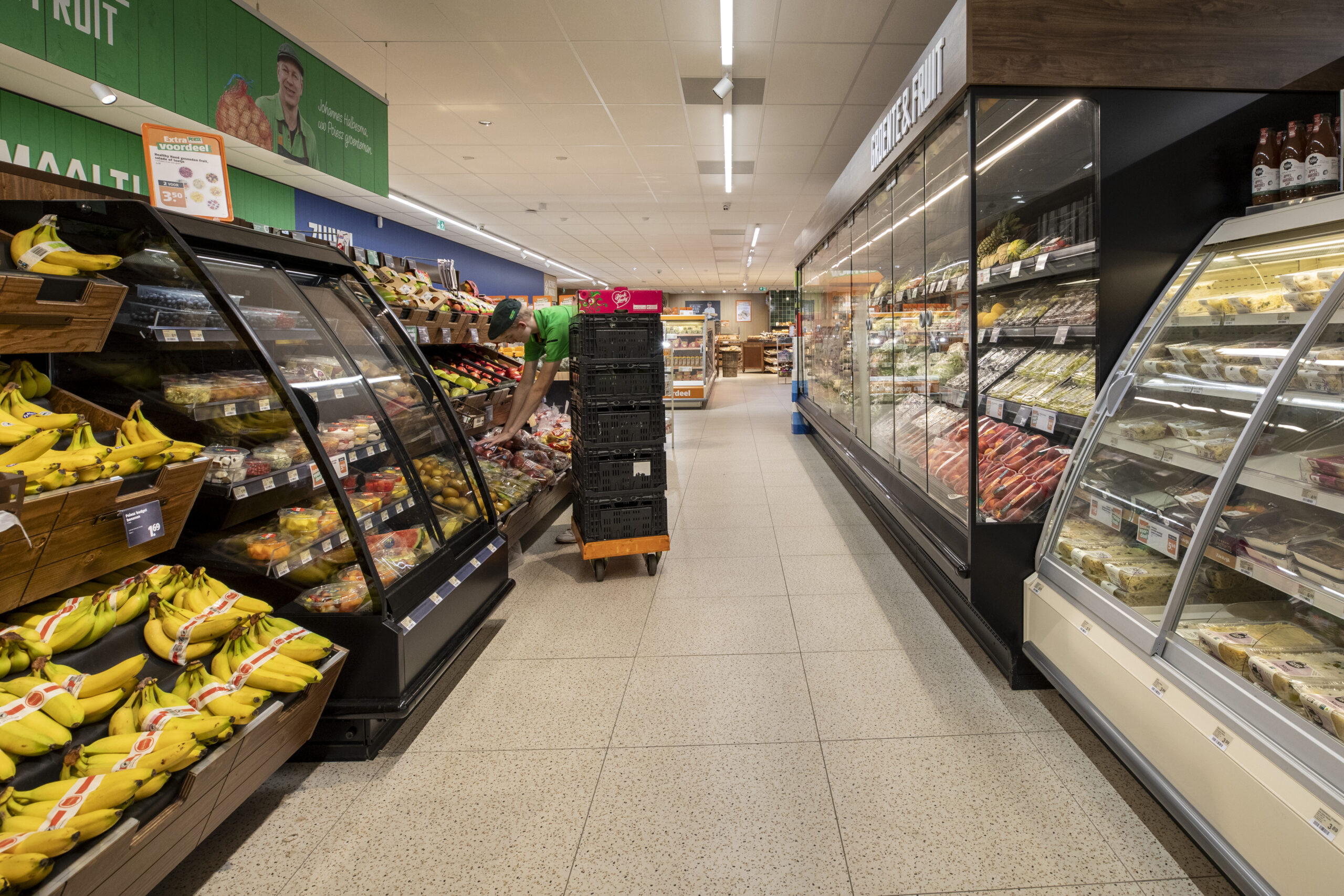 De agf-afdeling van Poiesz De Westereen. Foto: Anne van der Woude