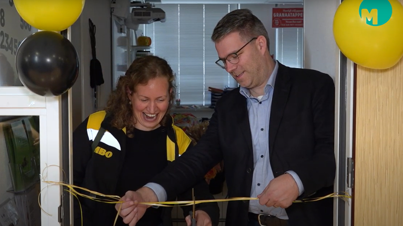 Vrijdag 18 oktober werd in Veghel 'de kleinste Jumbo van Nederland' geopend. Foto: videostill via Omroep Meierij