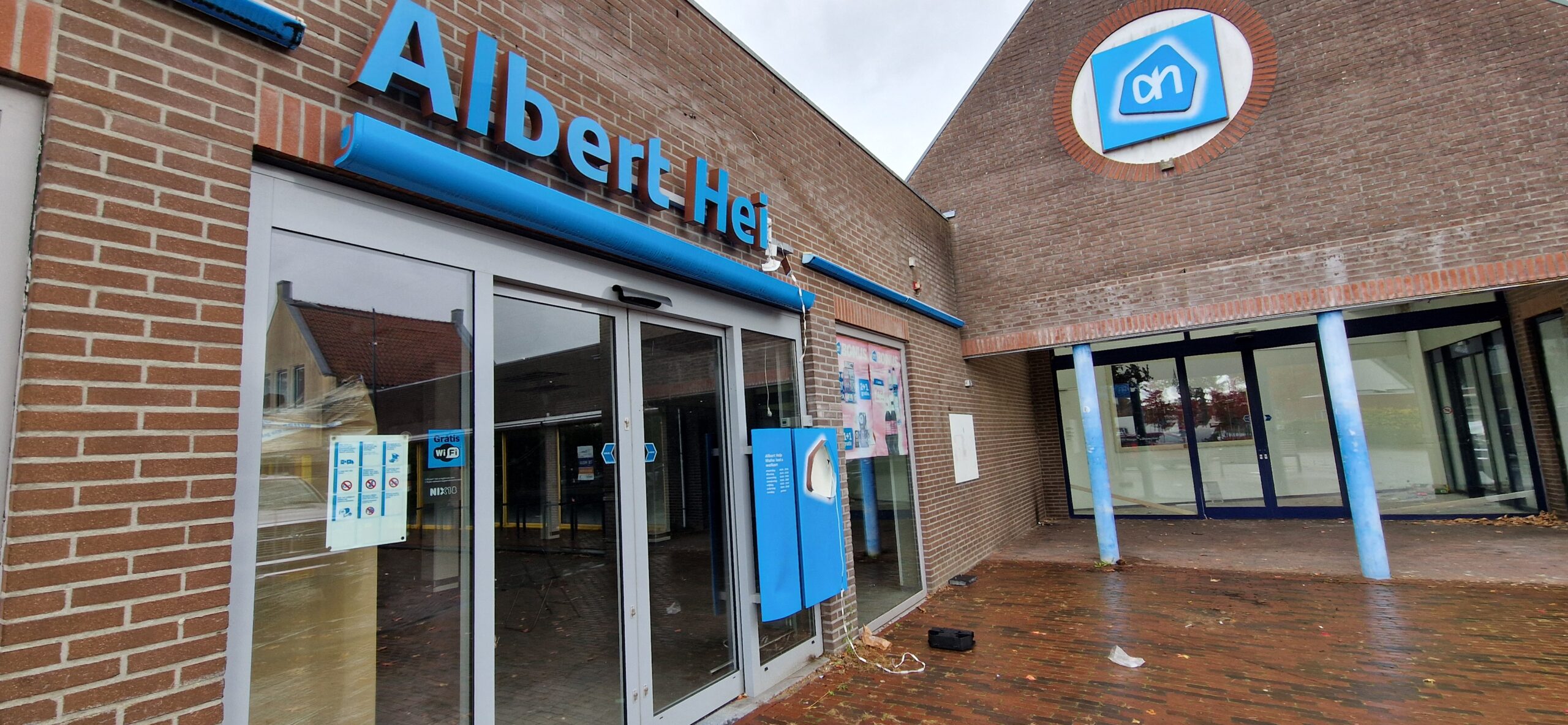 De pui van de verlaten Albert Heijn. Foto: Distrifood