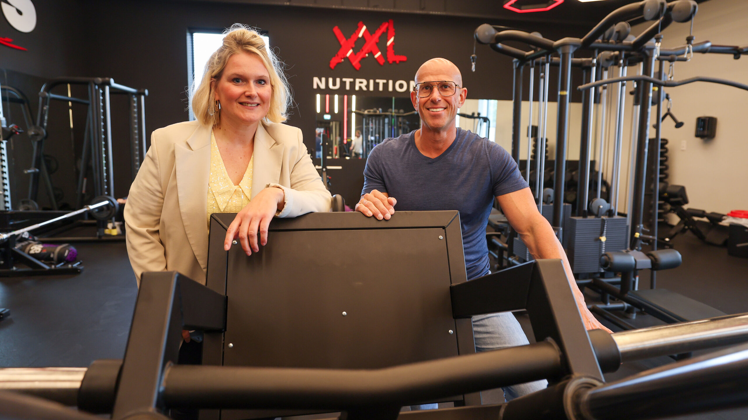 Jacqueline Roerink van Zuivelhoeve en René van der Zel van XXL Nutrition. Foto: Bert Jansen