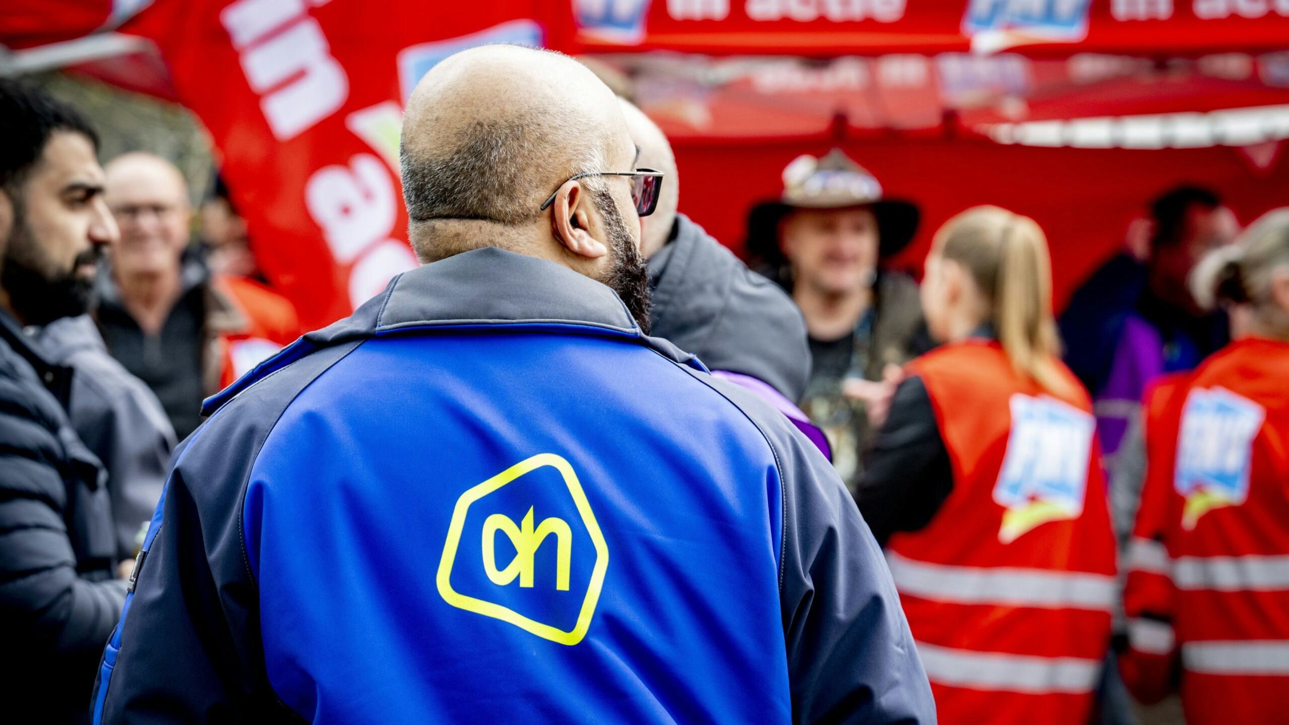 Archieffoto van FNV-staking bij dc Albert Heijn. Foto: ANP