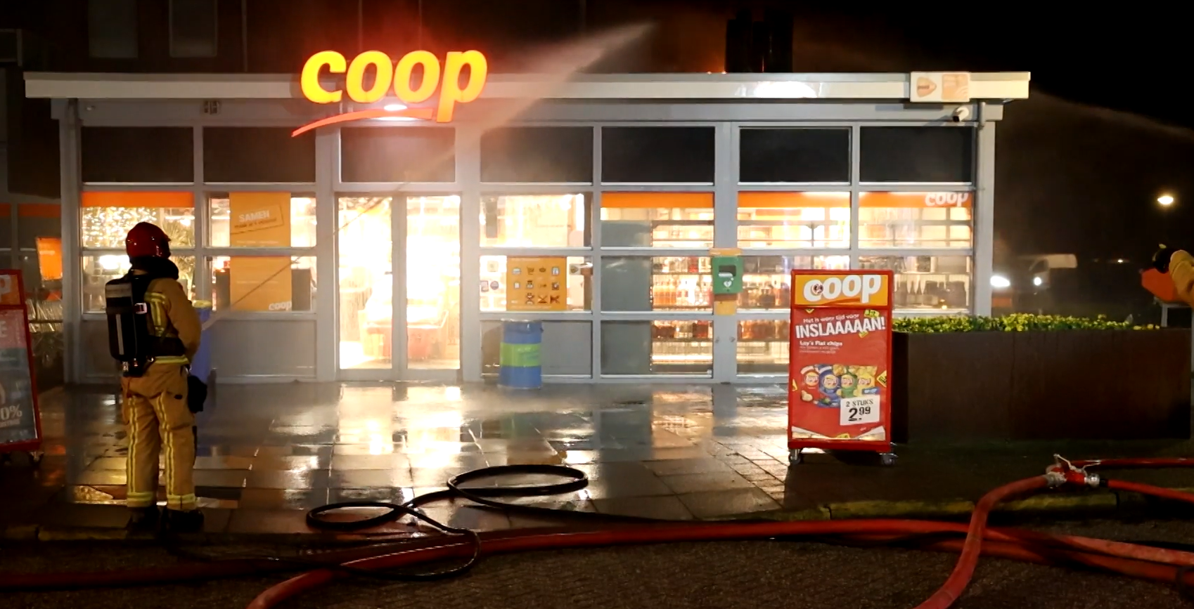 Brand bij Coop Breugel. Foto: videostill Omroep Brabant
