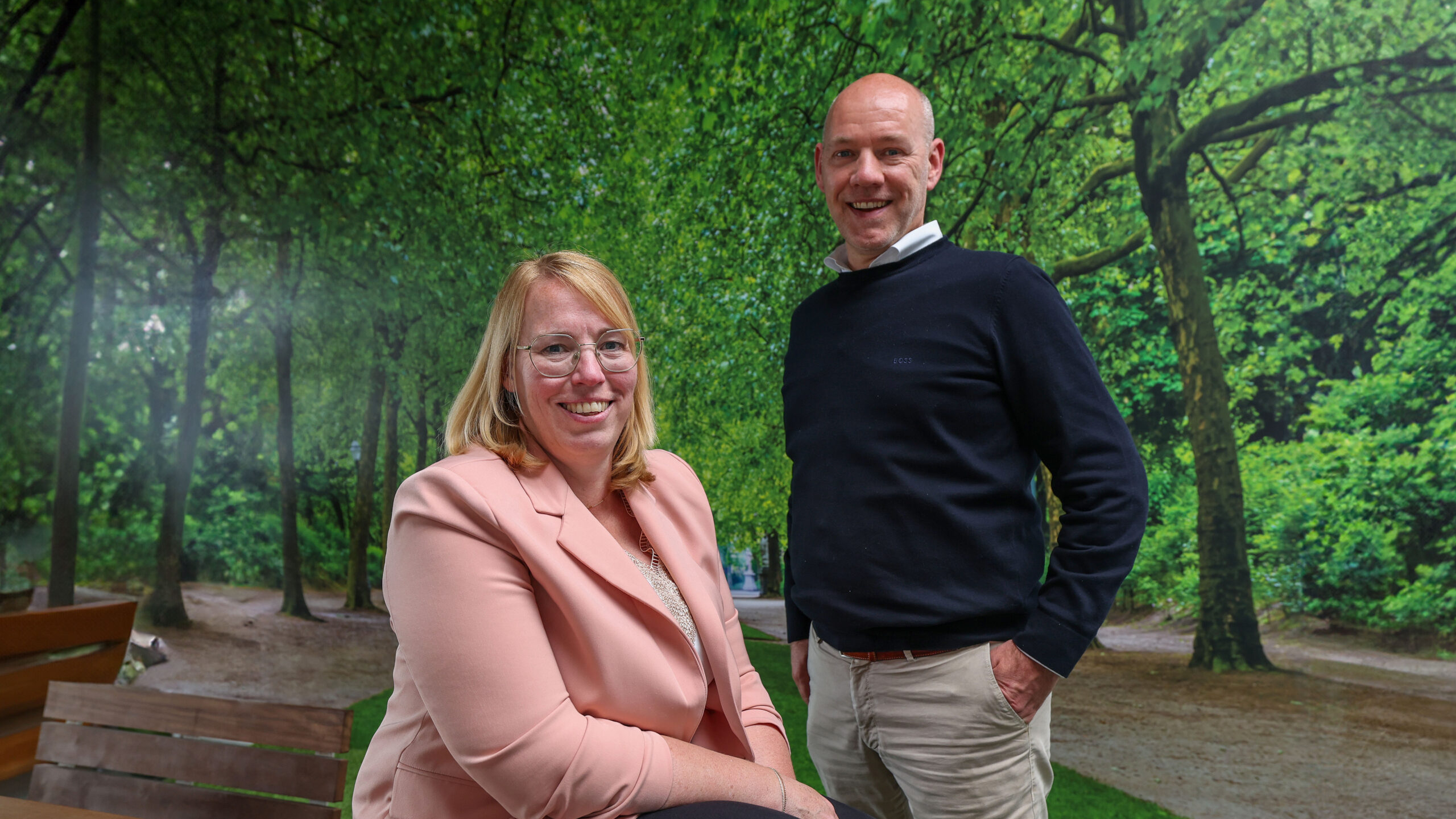 Maudie van den Broek, marketingcoördinator met ceo Piet Driessen. Foto: Bert Jansen