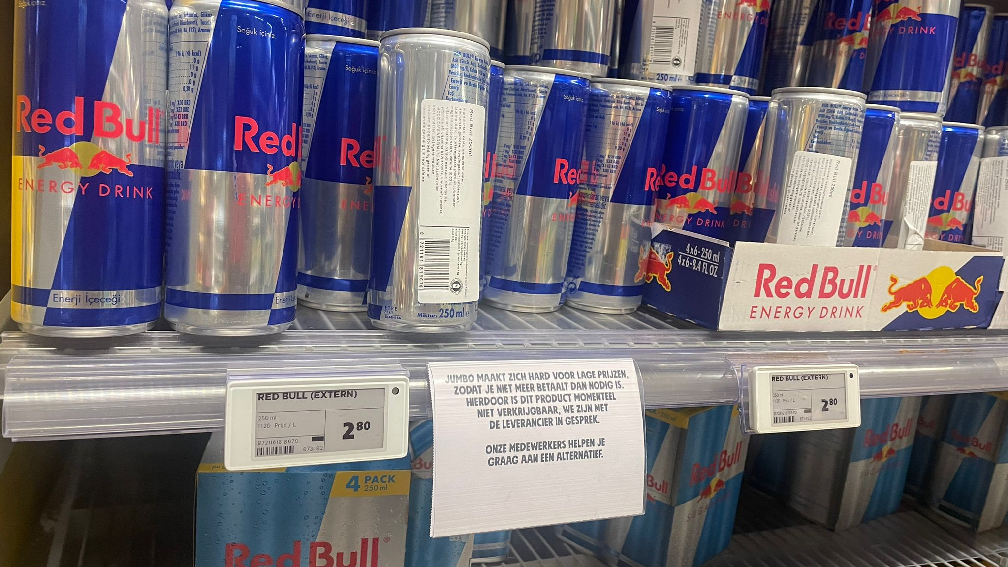 Jumbo zet Turkse Red Bull in de schappen. Foto: Distrifood