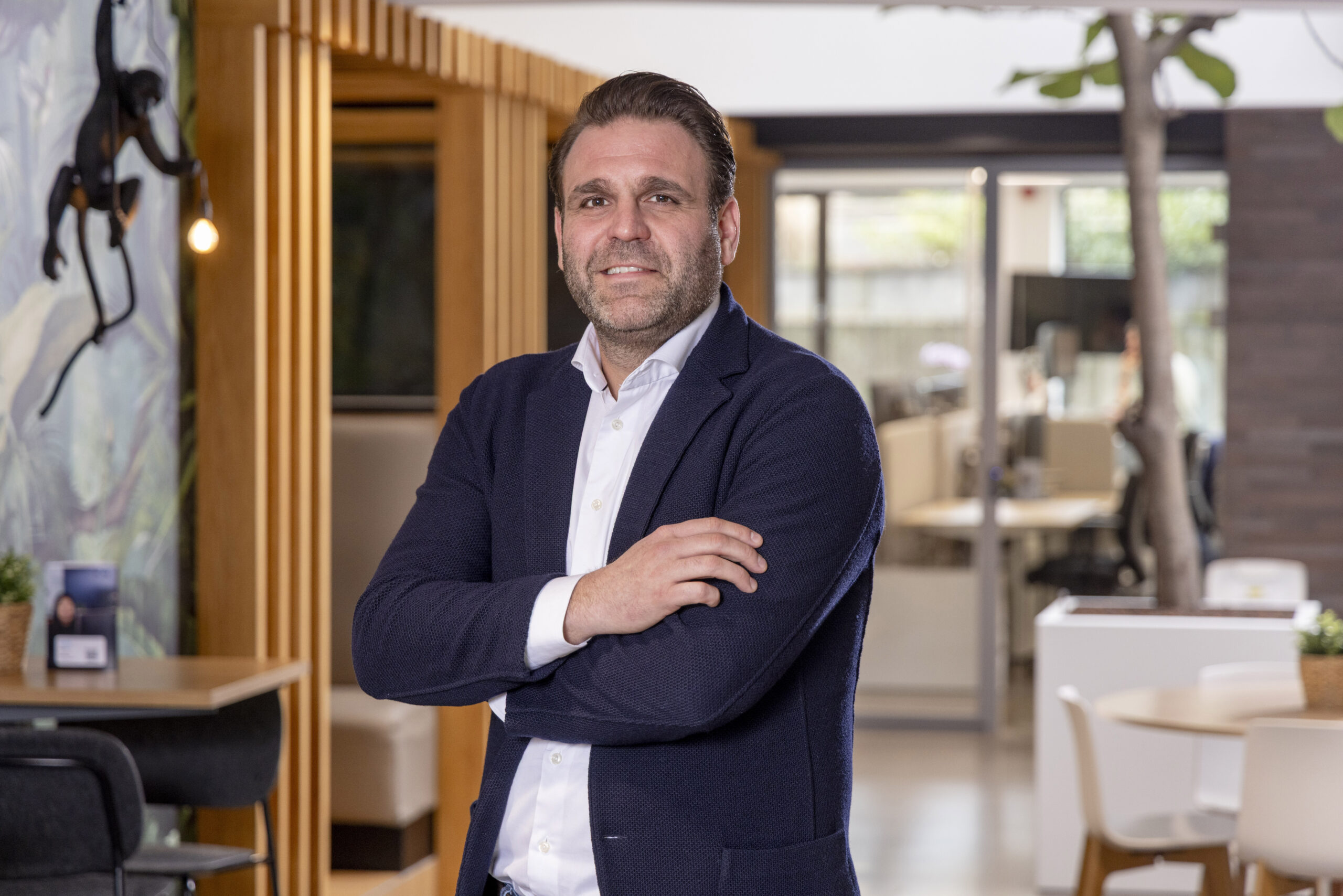 Commercieel Directeur HOBIJ Paul van Dieperbeek: 'Met historisch lage werkloosheidscijfers in Nederland en een groeiende mismatch tussen opleidingsniveau en arbeidsvraag, is het noodzakelijk om binnen de bredere Europese arbeidsmarkt te zoeken.'