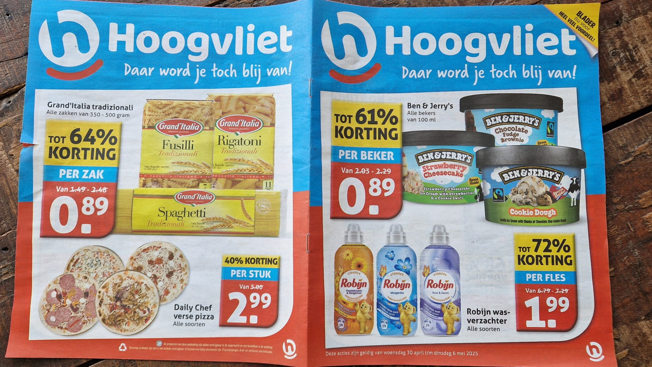 Nieuwe folder Hoogvliet. Foto: Distrifood