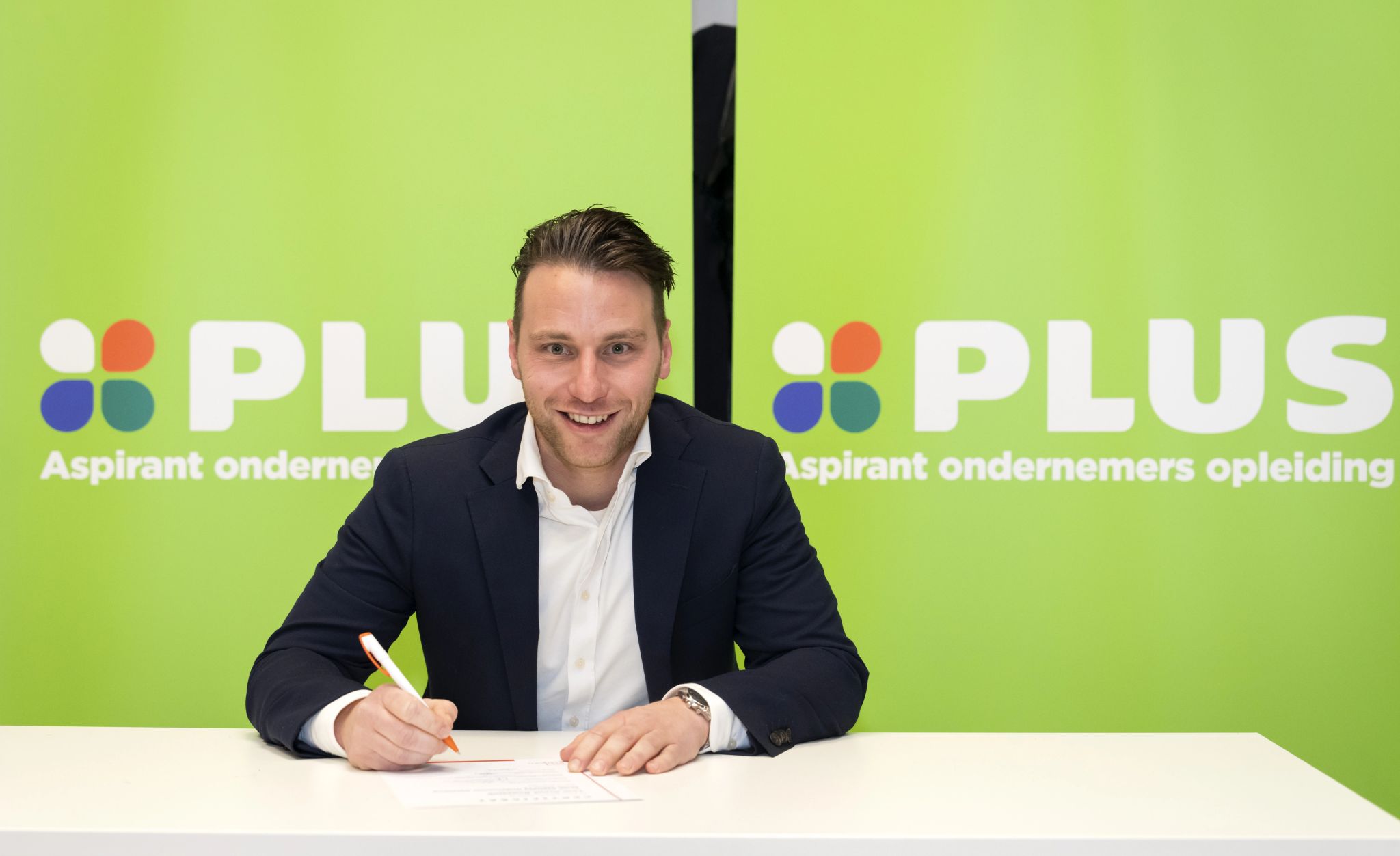 De nieuwe ondernemer van de Plus in het Gelderse dorp Hengelo: Tom Groot Roessink. Bron: LinkedIn