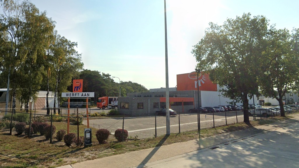 De productielocatie van Van Geloven in het Belgische Mol. Foto: Google Street View