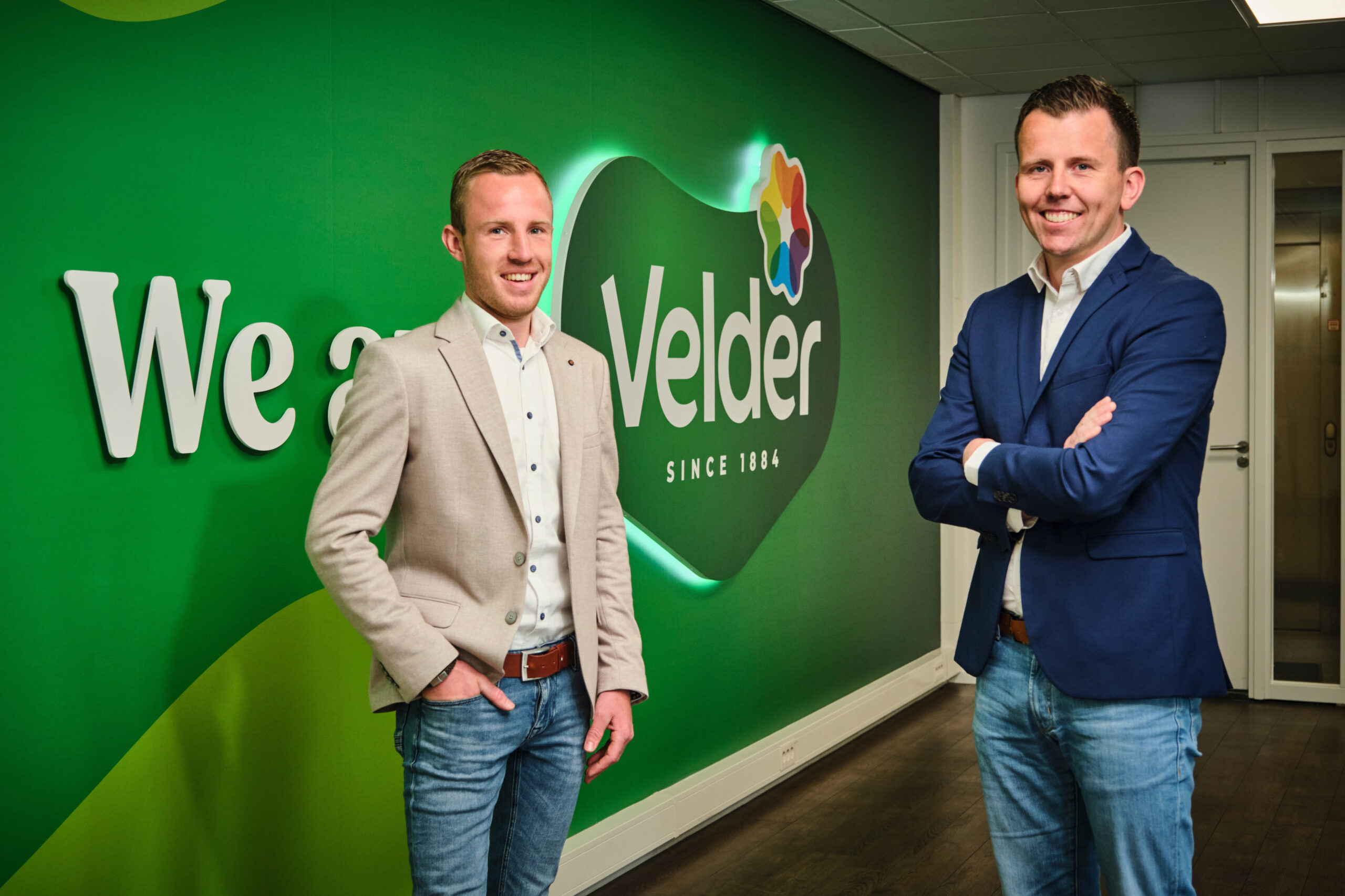 Brand Manager Djordy Sterk en Category & Customer Developer Jan-Willem Buijs: 'Kaas voor bij de borrel is een waardevolle categorie voor retailers.'