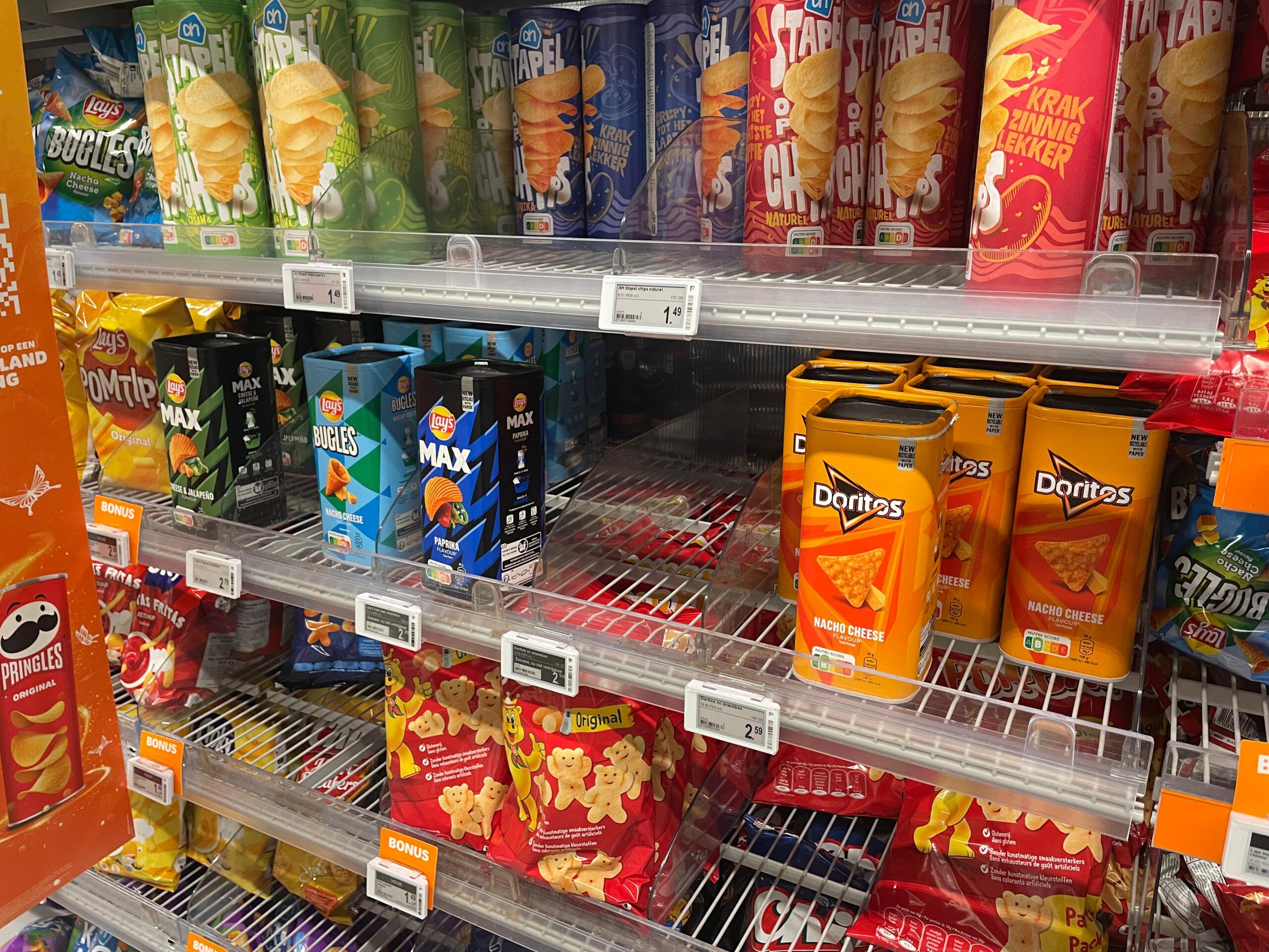 Doritos in doos. De nieuwe verpakking van Lay's en Doritos. Foto: Distrifood