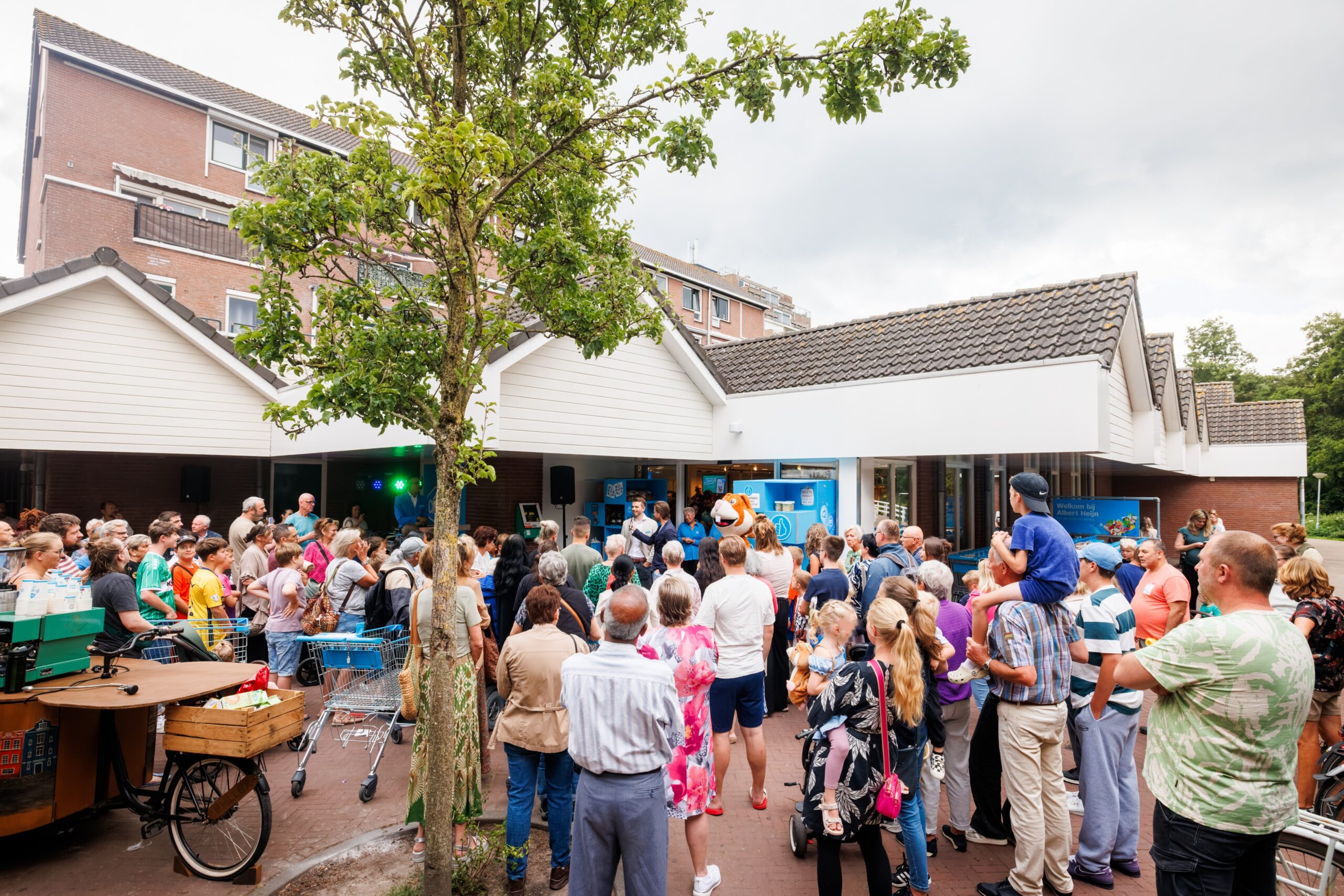 De opening van de Albert Heijn aan het Slangenburg Dordrecht. Foto: Albert Heijn