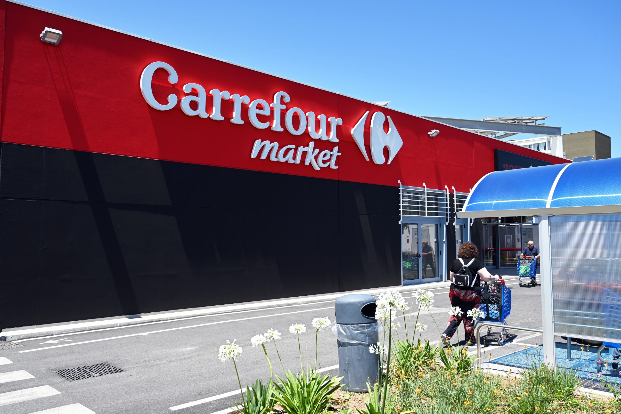 Een Carrefour in het Italiaanse Bari. Foto: Shutterstock