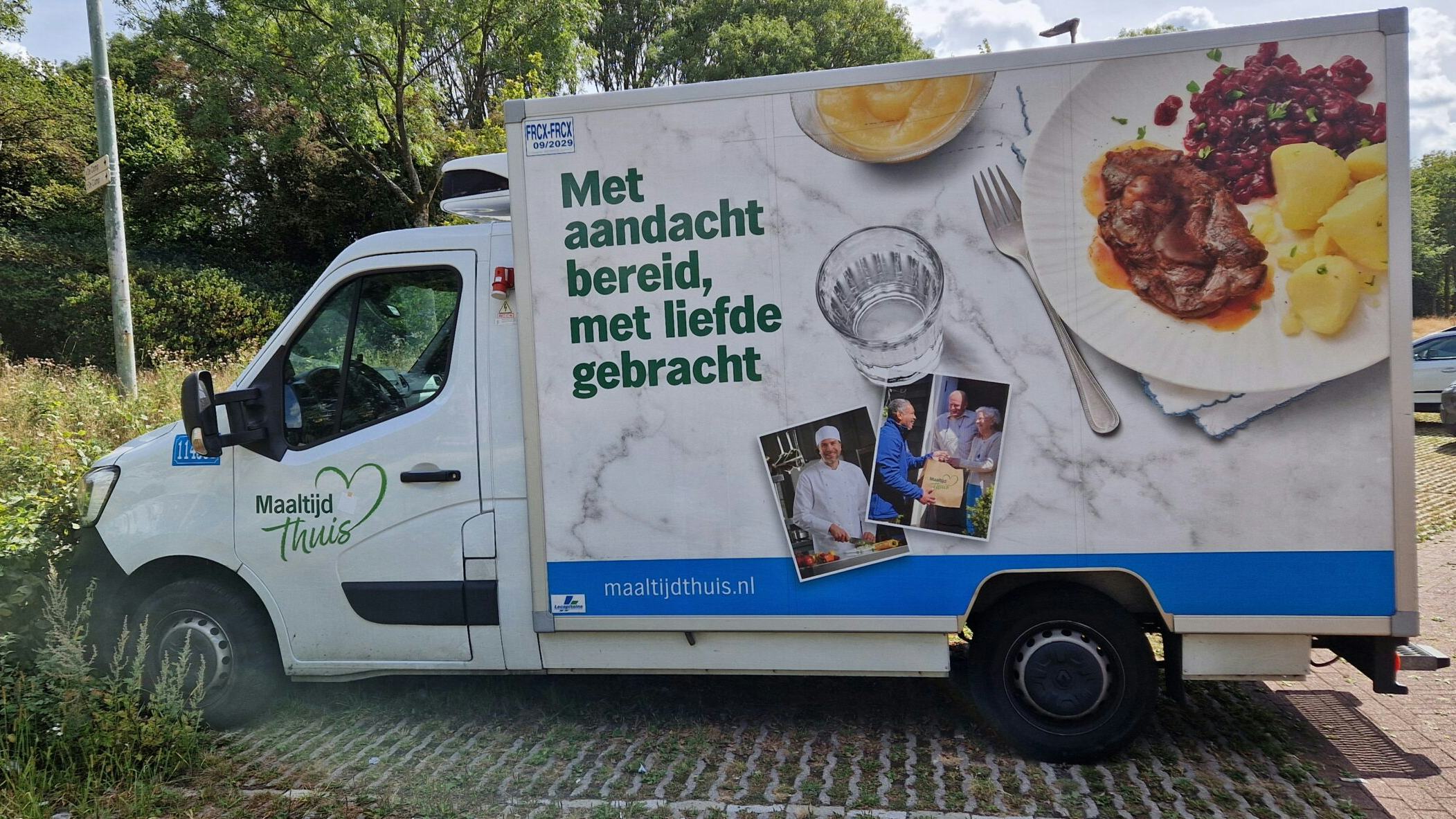 Het busje zonder AH-logo. Foto: Distrifood