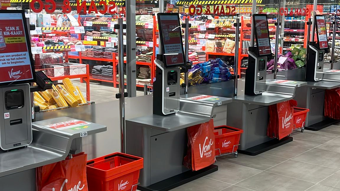 Zelfscan in nieuwe Vomar Haarlem. Foto: Distrifood