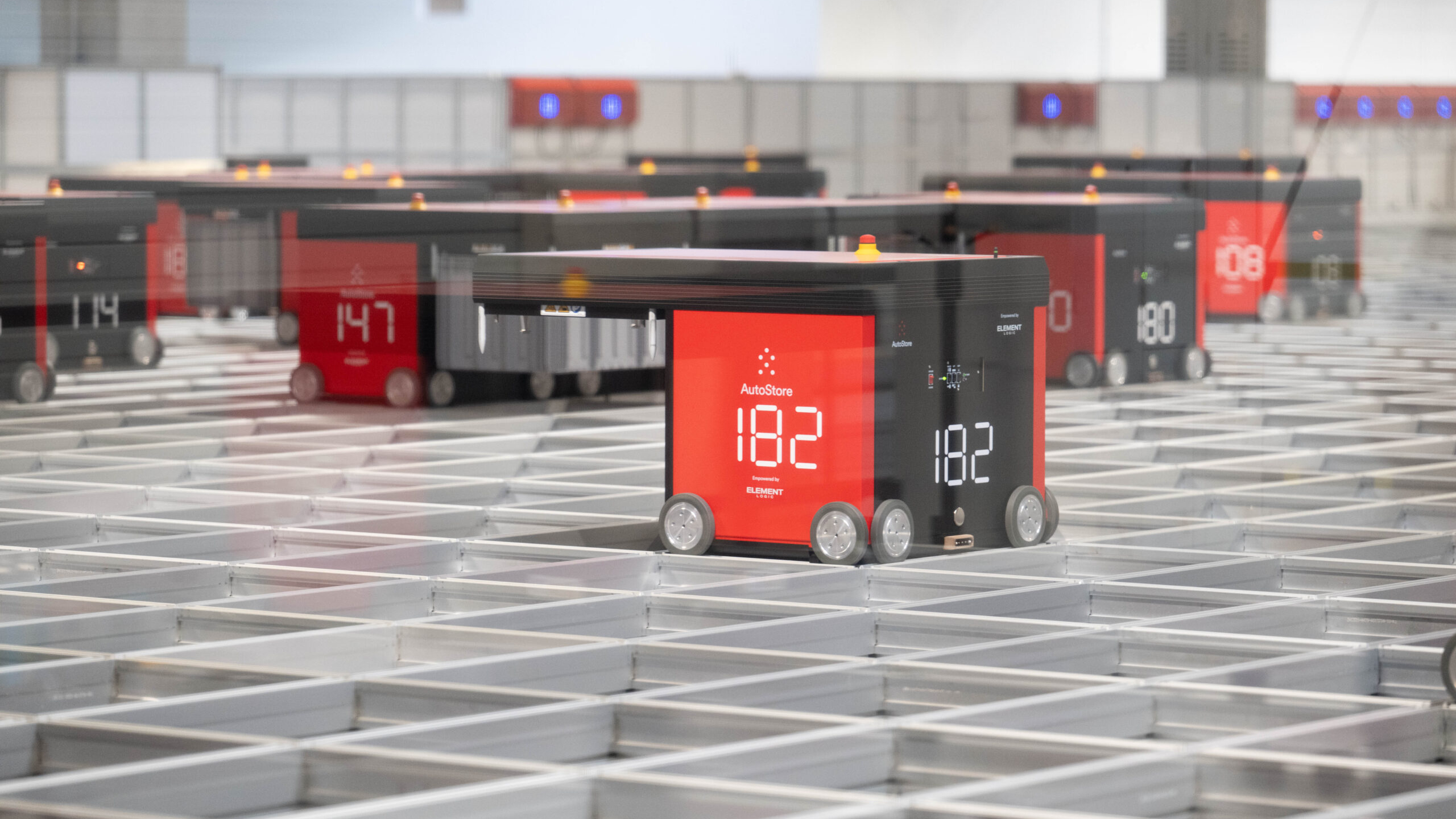 Rohlik Group sloot in Wenen een deal met robotmaker Autostore. Foto: Veloq