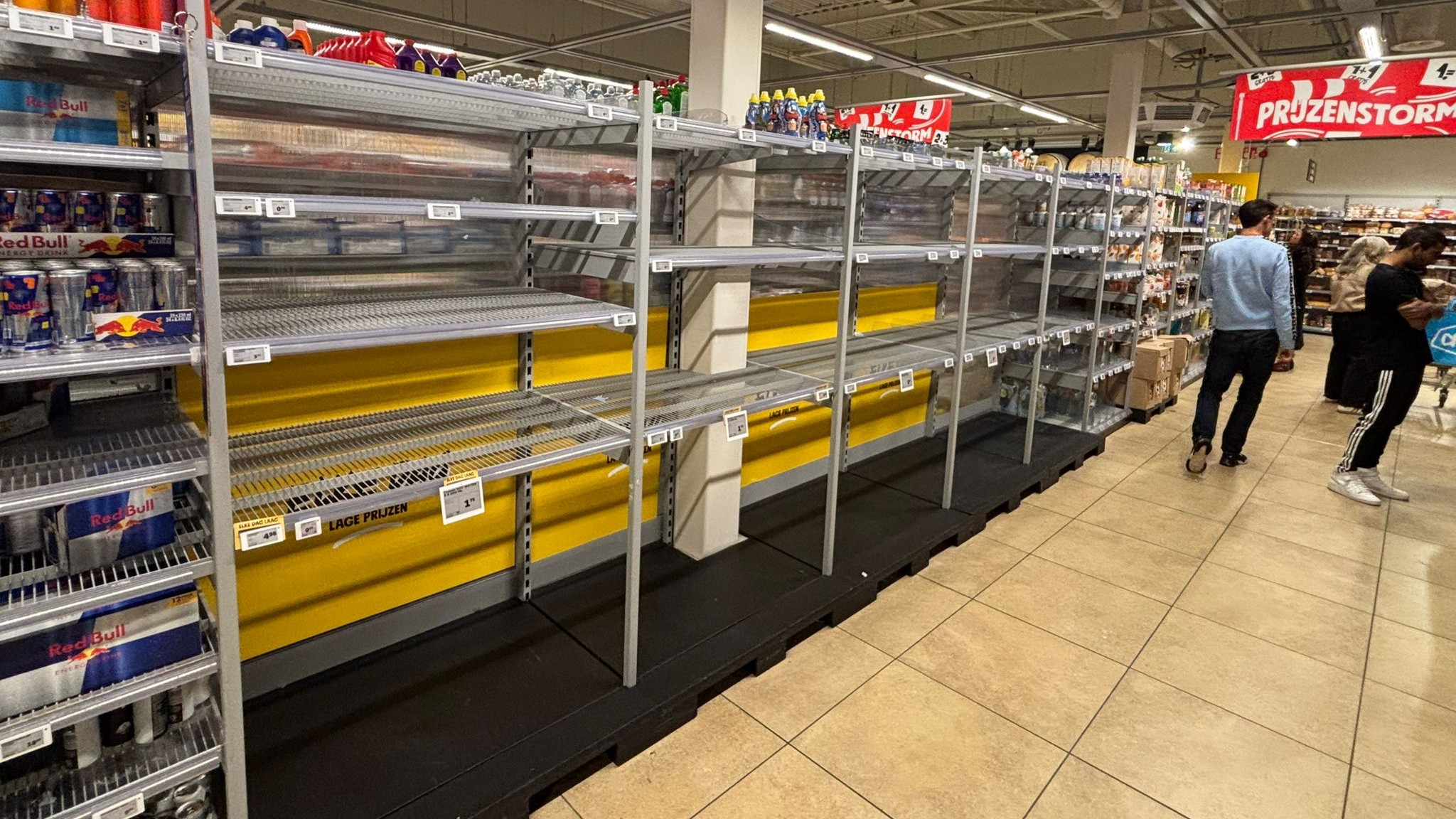 Jumbo in Utrecht zonder water. Foto: Distrifood