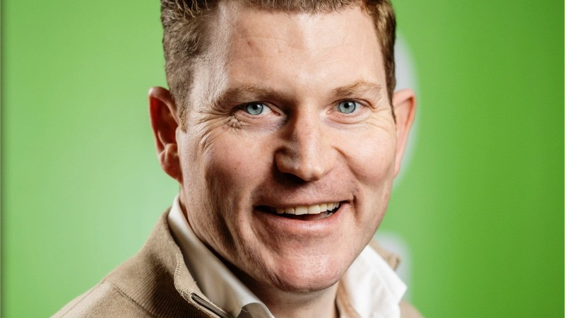 Tom van Schaick die per 1 februari eigenaar is van twee Plus-supermarkten. Bron: LinkedIn