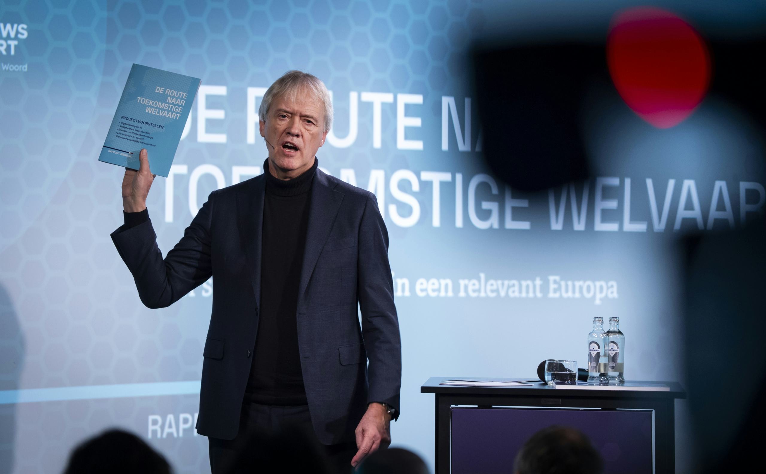 Peter Wennink tijdens de presentatie van het Rapport Wennink in perscentrum Nieuwspoort. Foto: ANP
