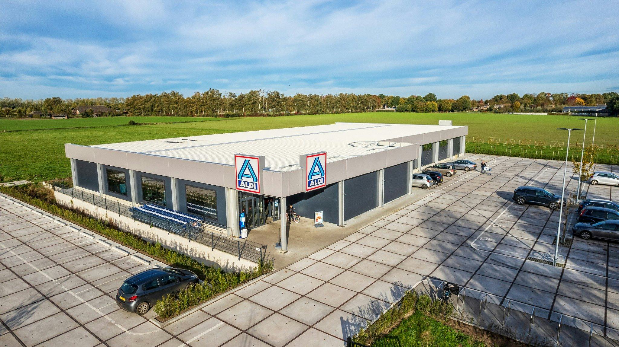 Het exterieur van een tijdelijke Aldi. Foto: Neptunus