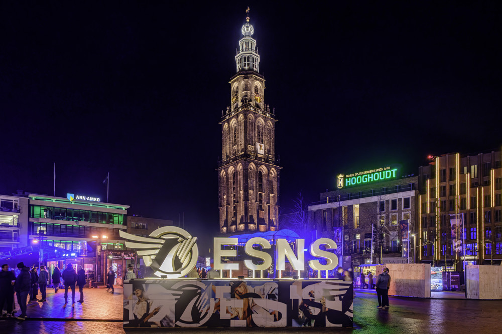 De eerste Jumborun eindigt in april op de Grote Markt in Groningen. Foto: ANP