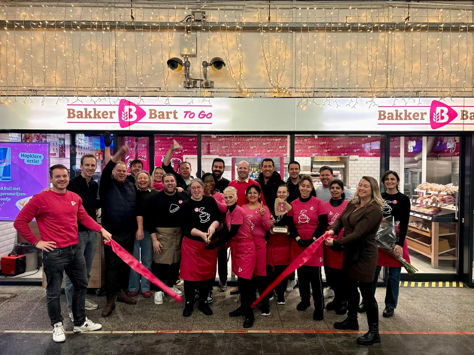 De opening van een Bakker Bart To Go. Foto: Bakker Bart