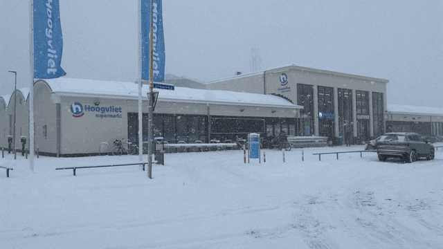 Hoogvliet Steenovenweg Utrecht heeft zojuist vracht ontvangen. Foto: Distrifood