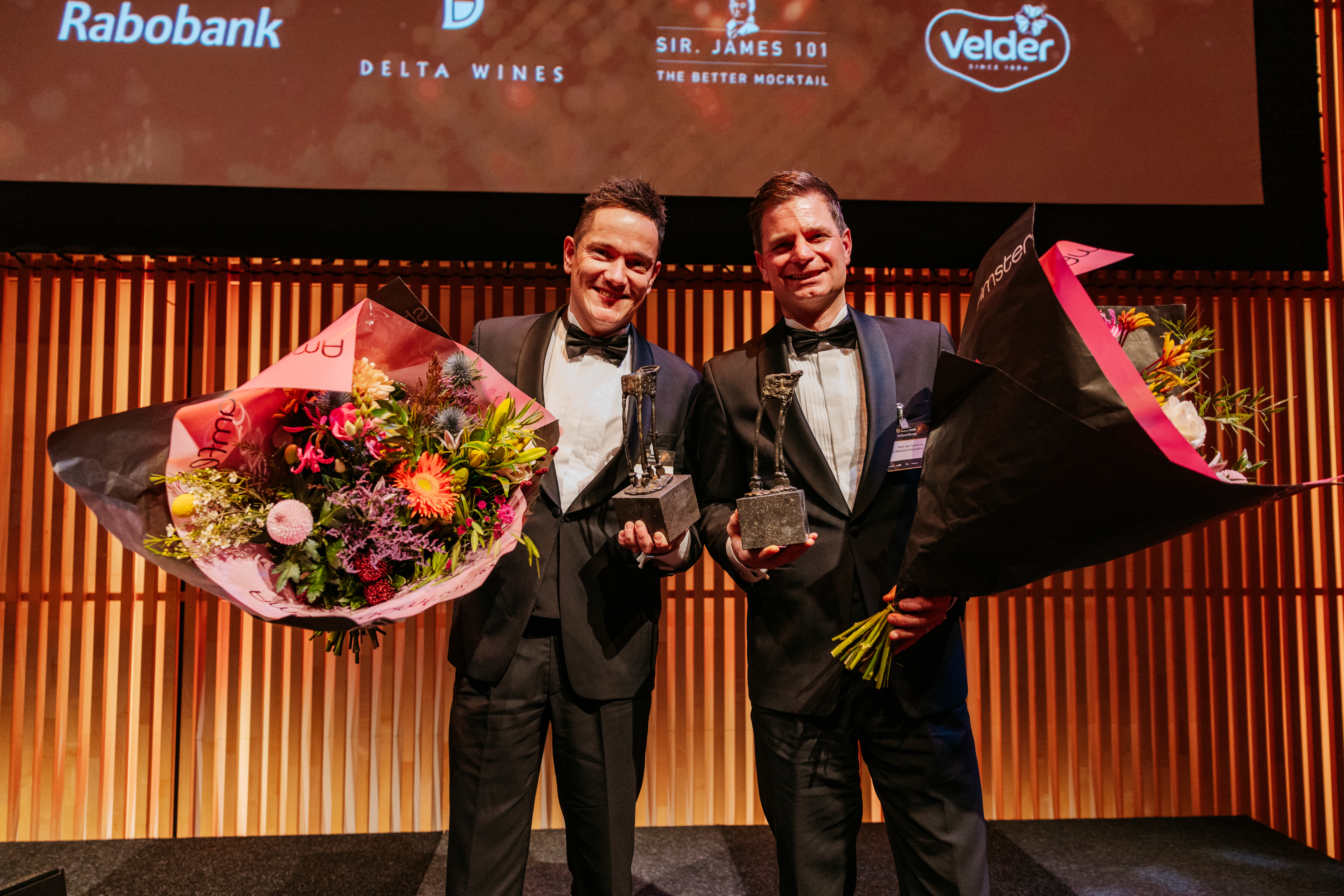 TNI is de grote winnaar in PL met vier trofeeën