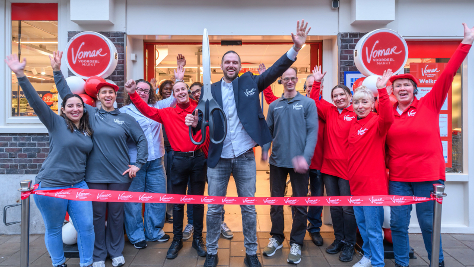 De Vomar aan de Niersstraat in Amsterdam tijdens de opening. Foto: Vomar