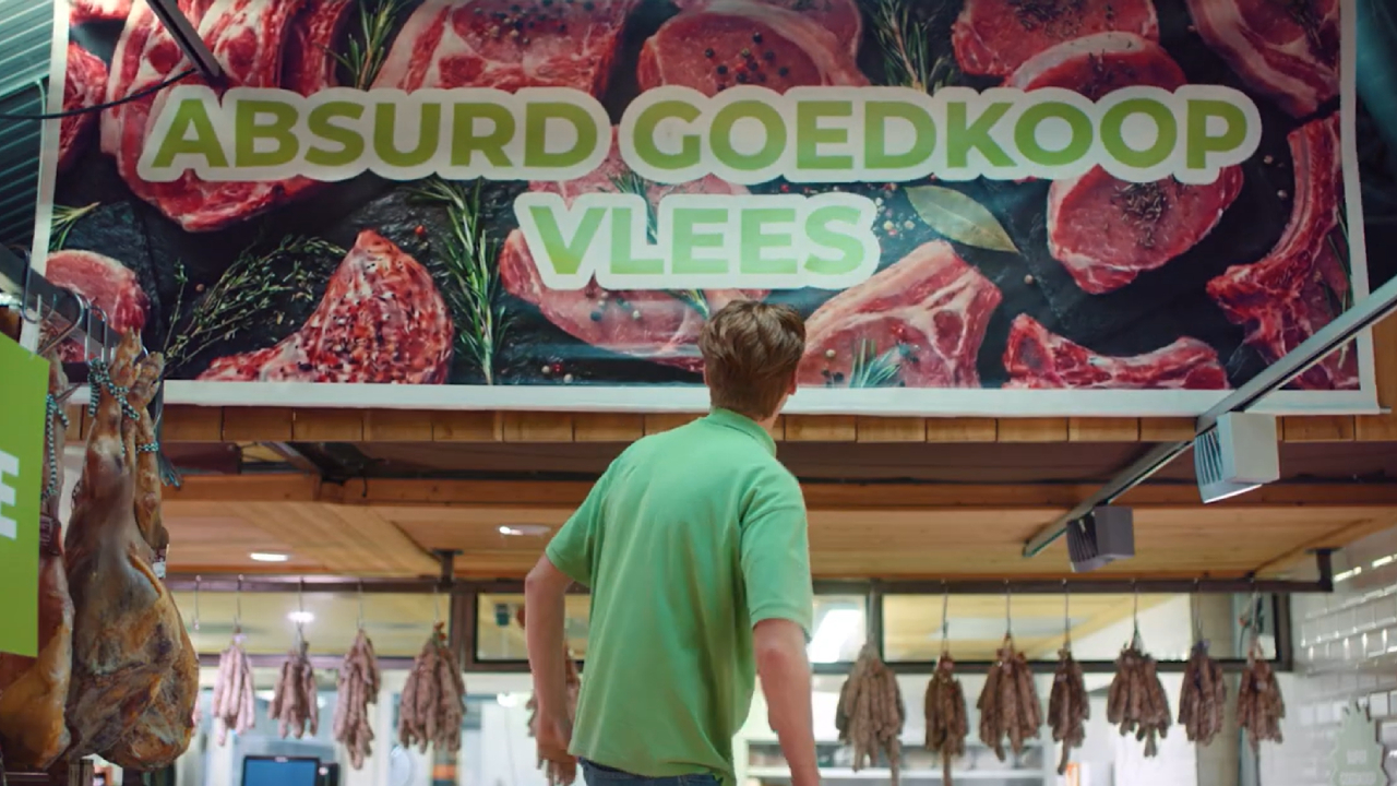 Wakker Dier hekelt vleesbeleid van Plus. Videostill: YouTube