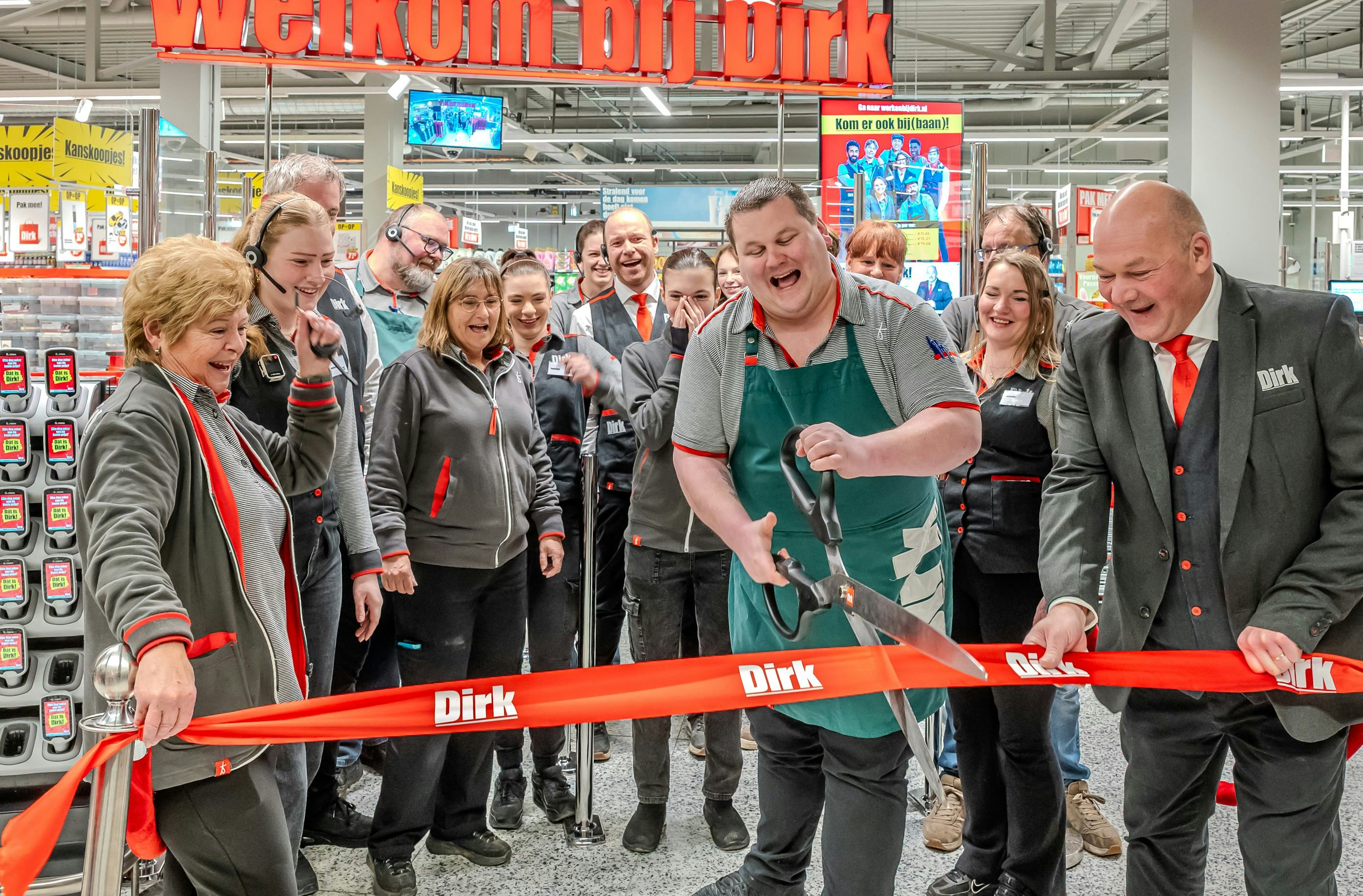 De heropening van de Dirk aan de Langegracht in Leiden. Foto: Dirk
