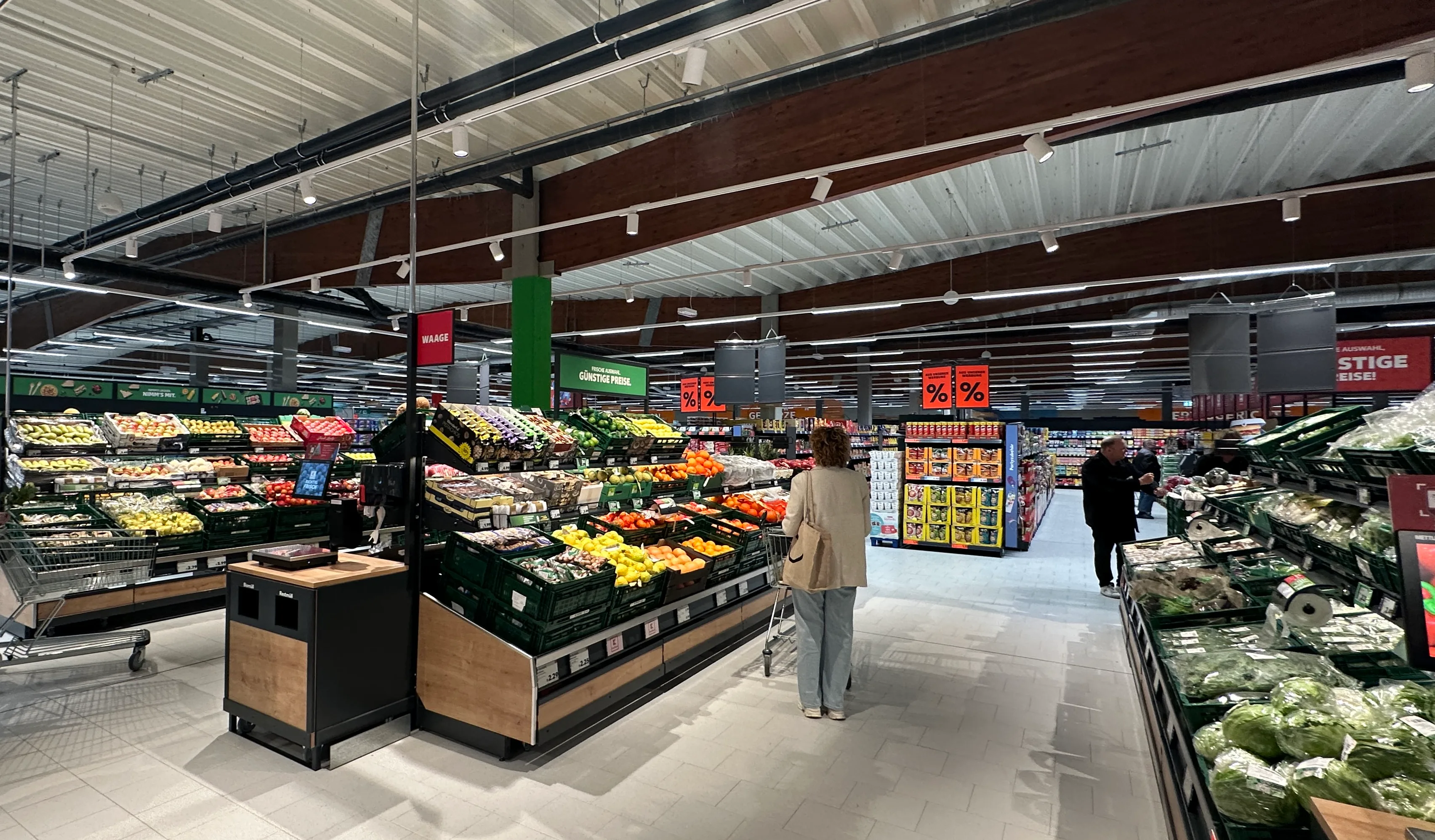 De agf-afdeling van de Kaufland in Kleve. Foto: Distrifood