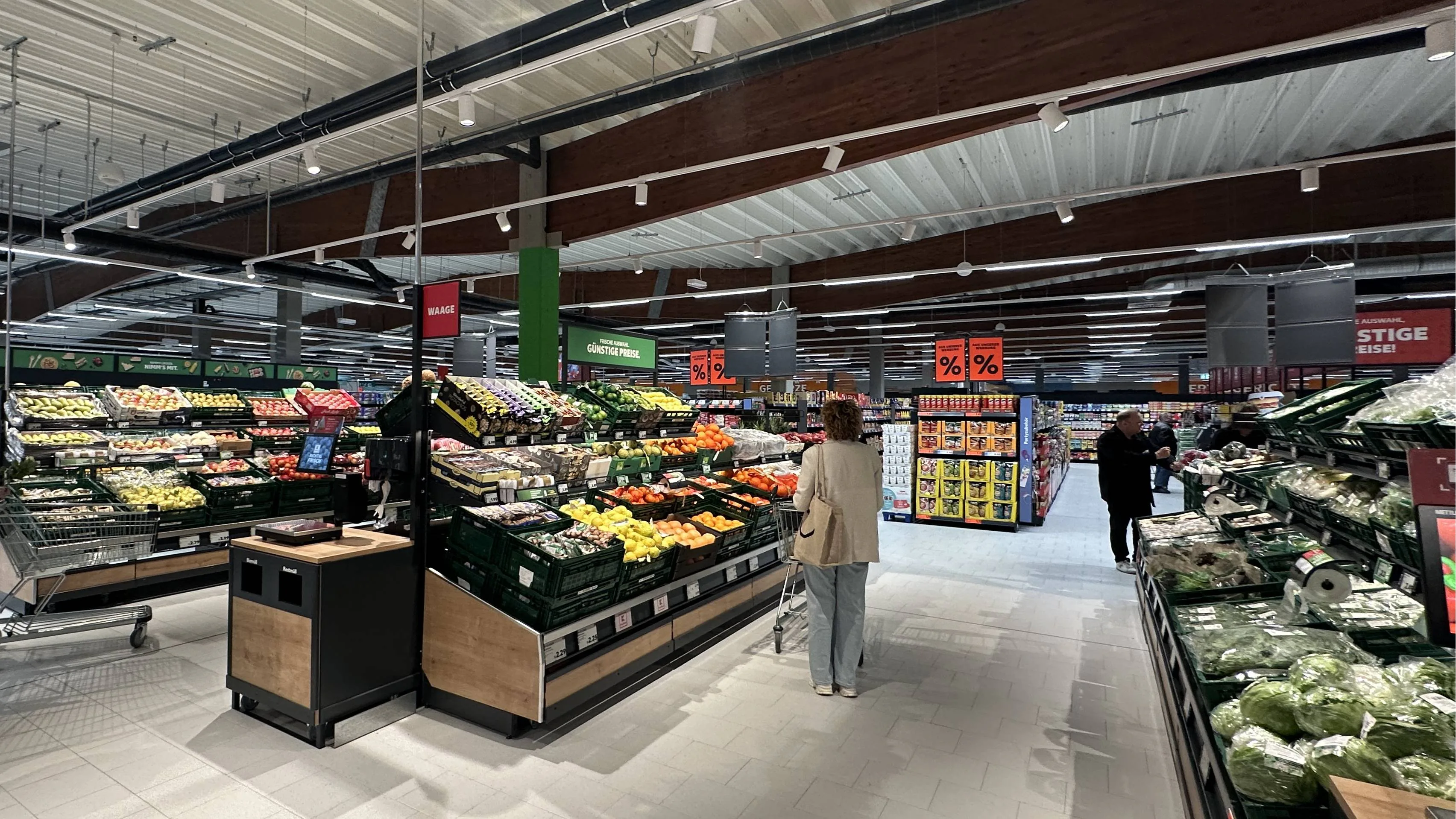 De agf-afdeling van de Kaufland in Kleve. Foto: Distrifood