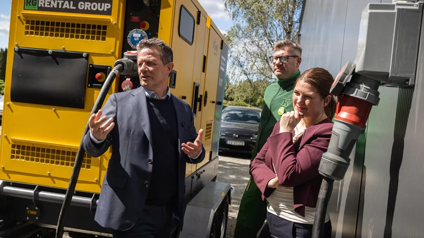 Runar Hollevik van NorgesGruppen bij de crisissupermarkt. Foto: NorgesGruppen