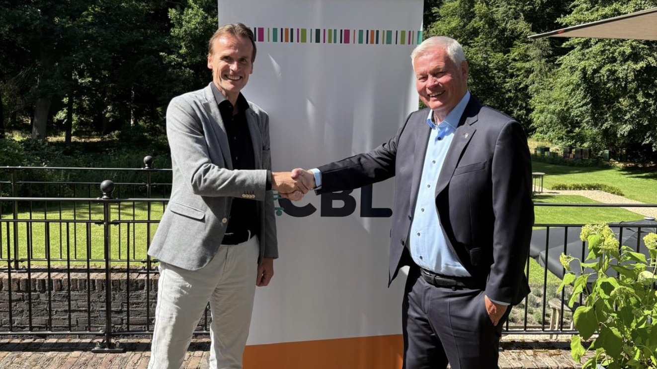 Erik-Jan Mares (links) en Bert Roetert, de nieuwe en huidige voorzitters van het CBL. Foto: CBL