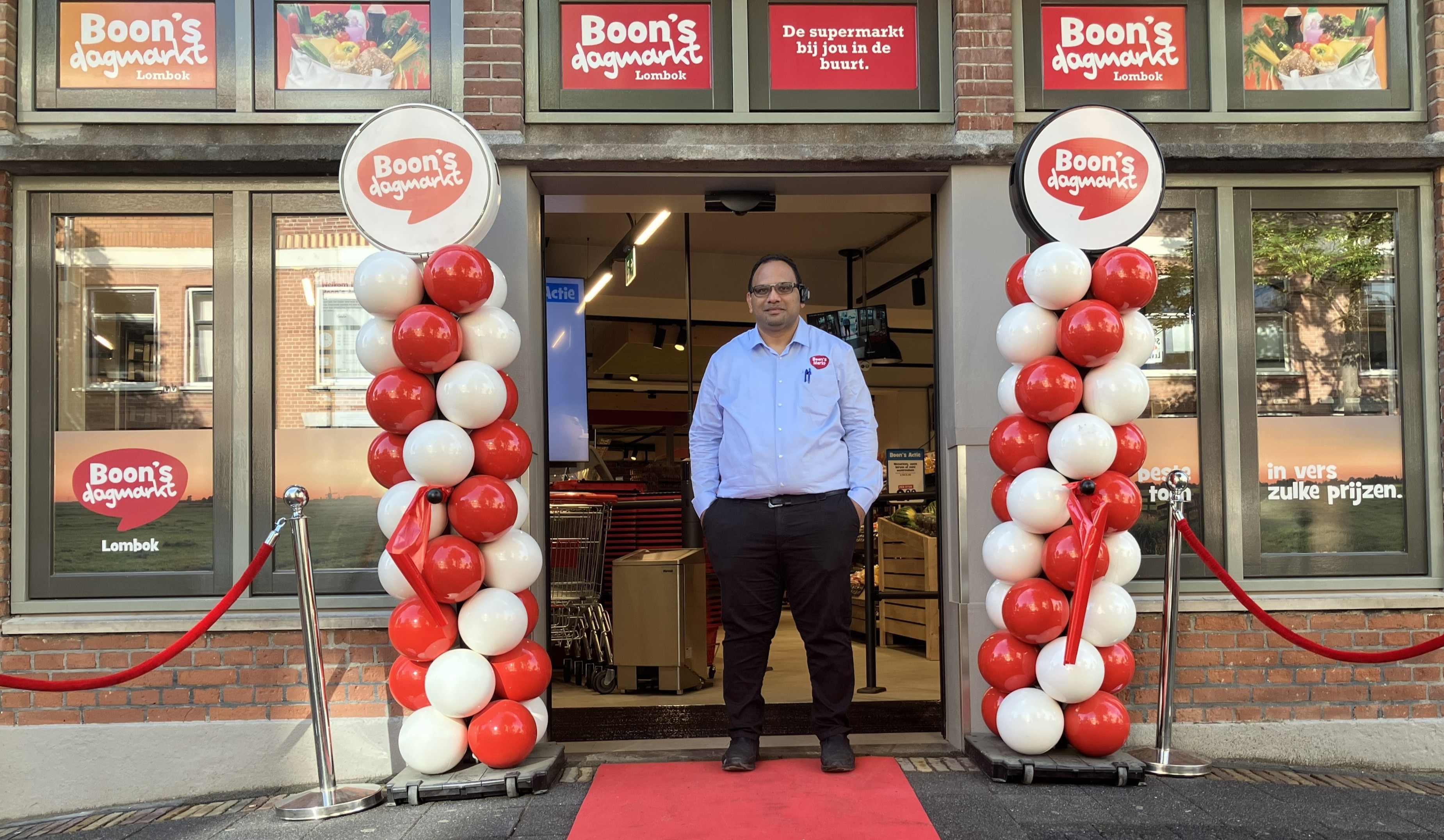 Ondernemer Nawin Harpal voor zijn tot Boon's Dagmarkt omgebouwde MCD in Utrecht Lombok. Foto: Distrifood
