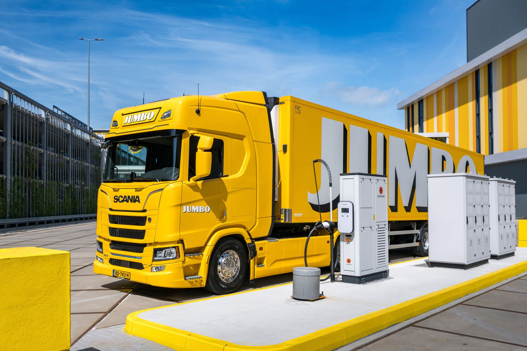Jumbo-vrachtwagen bij centrale distributiecentra in Nieuwegein. Foto: Jumbo