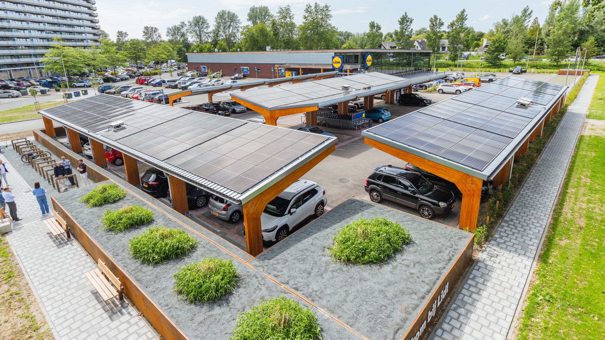 Buitenterrein van Lidl Zero in Capelle aan den IJssel. Foto: Lidl