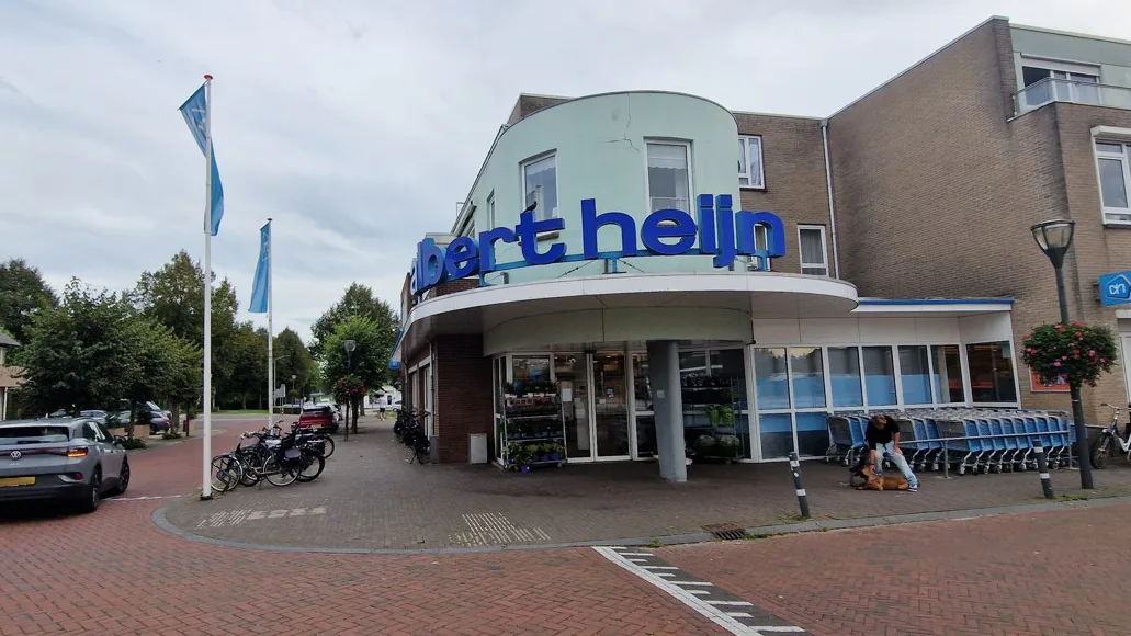 De verouderde Albert Heijn in het centrum van Rheden. Foto: Distrifood